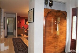 16 Monica Dr in Edison, NJ - Building Photo - Building Photo