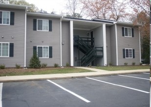 Bailey Place Apartments in Fuquay Varina, NC - Building Photo - Building Photo