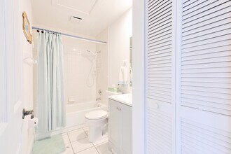13968 Morning Glory Dr in Wellington, FL - Building Photo - Building Photo
