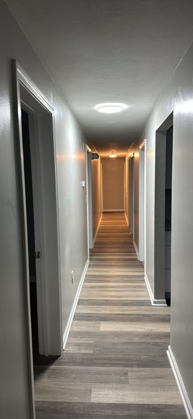 27 Grand Street, Unit 1 in Worcester, MA - Building Photo - Building Photo