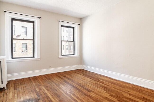 property at 31 Queensberry St