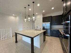 10024 Sunnifa Aly in Orlando, FL - Building Photo - Building Photo