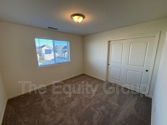 30535 Delancy Rd in Visalia, CA - Building Photo - Building Photo