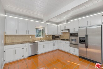 3352 Oak Glen Dr in Los Angeles, CA - Building Photo - Building Photo