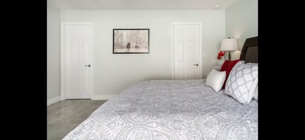 436 Sierra Madre S in Palm Desert, CA - Building Photo - Building Photo