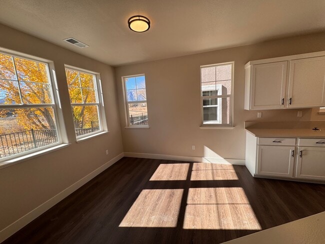 property at 346 Cattail Cir