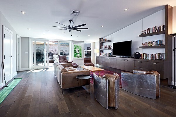 647 Boylston St in Boston, MA - Building Photo - Building Photo
