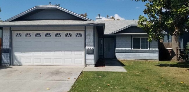 property at 5909 Cedar Glen Ln