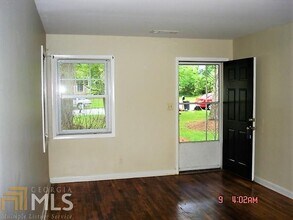 218 Buchanan Terrace-Unit -B in Decatur, GA - Building Photo - Building Photo