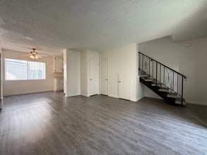 4462 W. 132nd Street, in Hawthorne, CA - Building Photo - Interior Photo