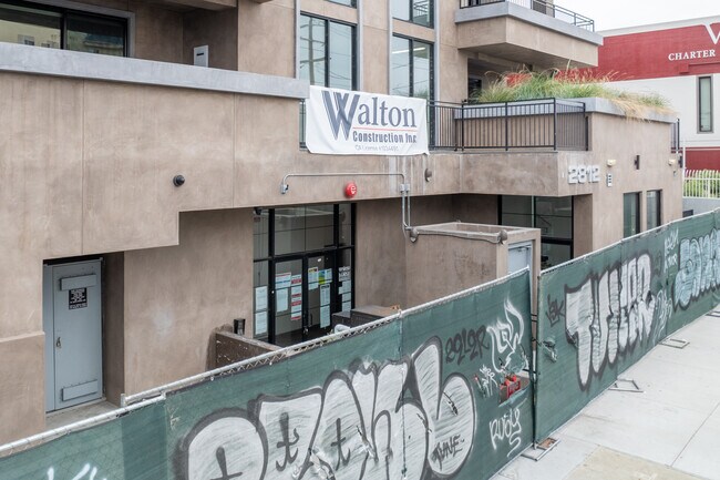 2812 W Temple St in Los Angeles, CA - Building Photo - Building Photo