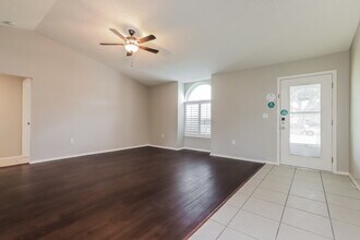 6202 65th Ct E in Palmetto, FL - Building Photo - Building Photo