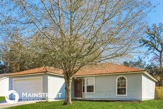 1597 Twin Oak Dr W in Middleburg, FL - Foto de edificio - Building Photo