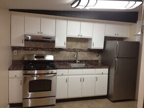 376 Madison Ave, Unit 3 in Albany, NY - Building Photo - Building Photo