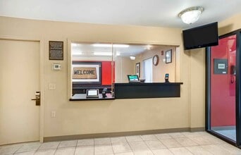 Furnished Studio-Tallahassee - Killearn in Tallahassee, FL - Building Photo - Building Photo