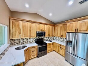 349 Country Walk St in Melbourne, FL - Building Photo - Building Photo