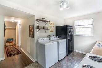 151 Dellway Dr in Nashville, TN - Building Photo - Building Photo