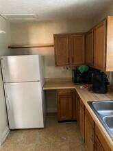 210 Browns Ln in Louisville, KY - Building Photo - Building Photo