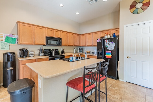 35414 N 32nd Dr in Phoenix, AZ - Building Photo - Building Photo