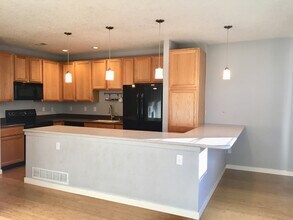 2065 N Fork Dr in Lafayette, CO - Building Photo - Building Photo