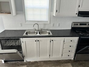 2885 Kingswood Cir in Brooksville, FL - Building Photo - Building Photo