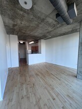 1000 W Leland Ave in Chicago, IL - Building Photo - Building Photo