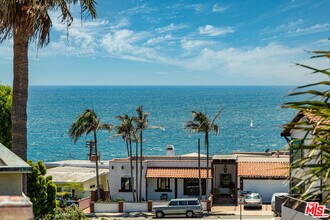 224 Sunridge St in Los Angeles, CA - Building Photo - Building Photo