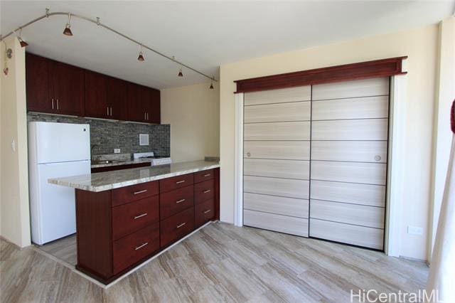 750 Amana St in Honolulu, HI - Building Photo - Building Photo