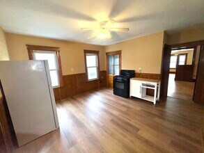 412 Grafton St in Worcester, MA - Building Photo - Building Photo