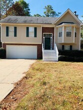 2440 Bethune Cir in Morrow, GA - Building Photo - Building Photo