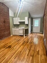 502 Providence St, Unit Studio in West Warwick, RI - Building Photo - Building Photo