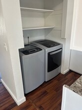 2305 E Hartson Ave, Unit 2305 in Spokane, WA - Foto de edificio - Building Photo