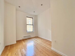 Nice room in a good neighborhood in New York, NY - Foto de edificio - Building Photo