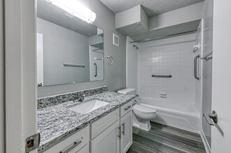 Windsor Park Apartments in Columbus, GA - Building Photo - Building Photo