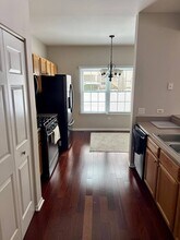 5261 Pebble Ln in Crystal Lake, IL - Building Photo - Building Photo