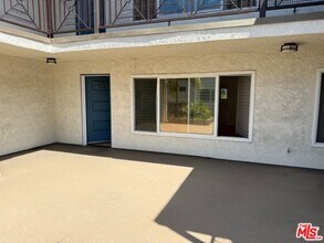 2721 2nd St in Santa Monica, CA - Building Photo - Building Photo