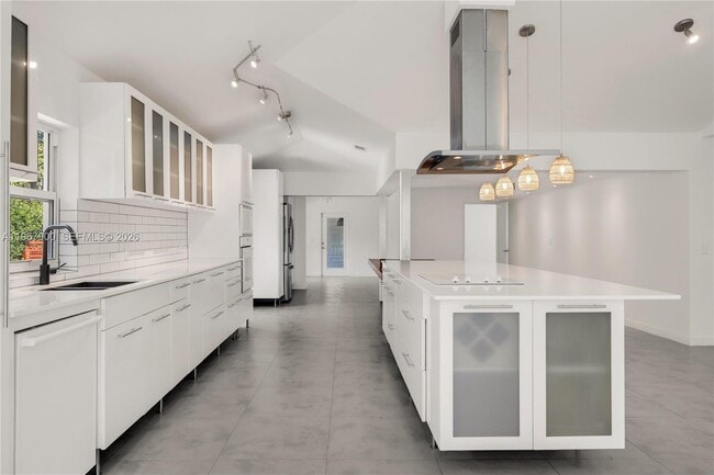 property at 801 NE 118th St