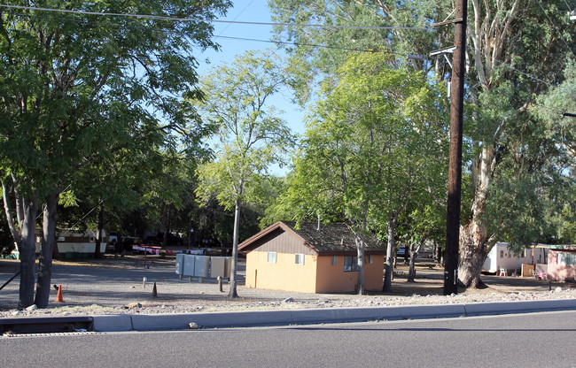 Aztec Trailer Park in Wickenburg, AZ - Building Photo - Building Photo