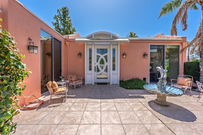 property at 47157 El Menara Cir