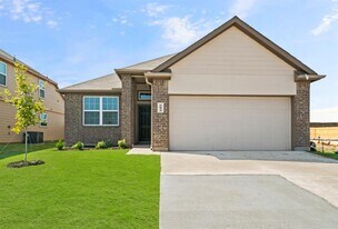 5053 Chital Dr in Crowley, TX - Building Photo