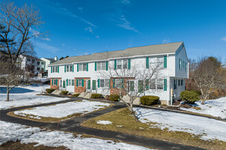 Winfield Condominiums in Terryville, CT - Building Photo - Building Photo