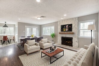 11 Lilium Ct in Spring, TX - Building Photo - Building Photo