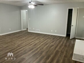 2600 King George Ct NE in Conyers, GA - Building Photo - Building Photo