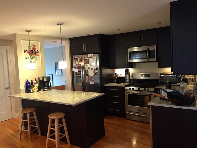 property at 65 Willow Ct