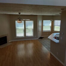 13726 Rocky Bluff Dr in Houston, TX - Building Photo - Building Photo