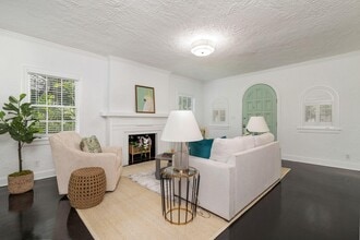 3020 Vincent Rd in West Palm Beach, FL - Building Photo - Building Photo