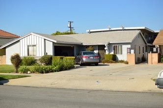 4151 Farquhar Ave in Los Alamitos, CA - Building Photo - Building Photo