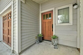 1103 Euphoria Bend in Austin, TX - Building Photo - Building Photo