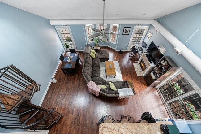 property at 811 W Superior St