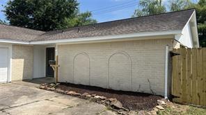 10118 Carlow Ln in La Porte, TX - Building Photo - Building Photo